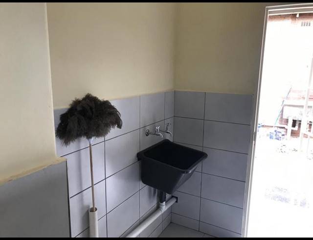 4 BEDROOM PROPERTY TO RENT IN KENSINGTON